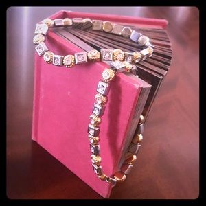 Set of 2 bracelets